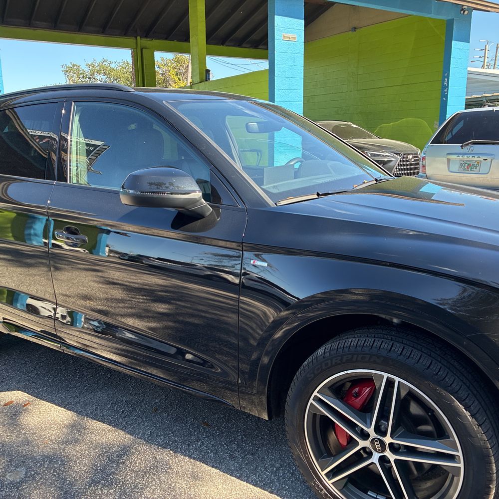 2025 Audi Q5 S-Line Prem+ 55 PHEV