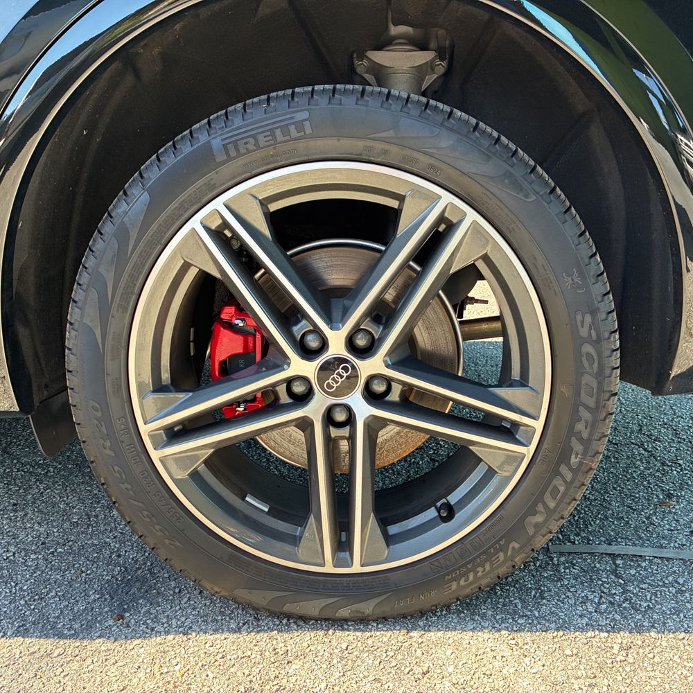 2025 Audi Q5 S-Line Prem+ 55 PHEV