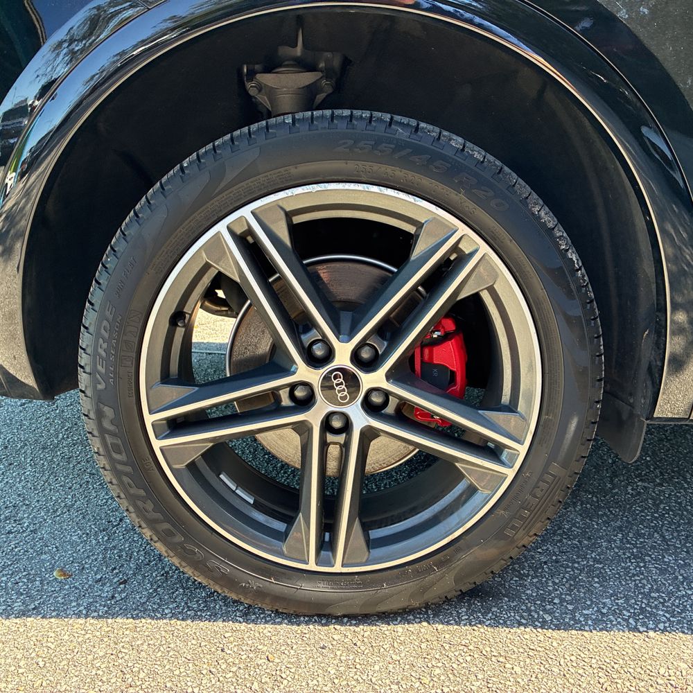 2025 Audi Q5 S-Line Prem+ 55 PHEV
