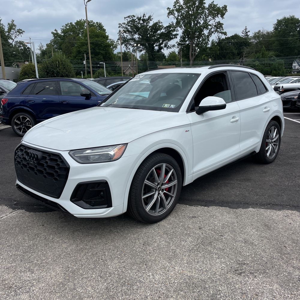 2024 Audi Q5 S-Line Prem+ 55 PHEV