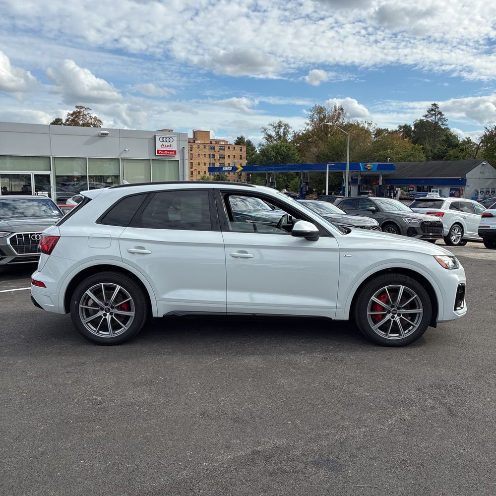 2024 Audi Q5 S-Line Prem+ 55 PHEV