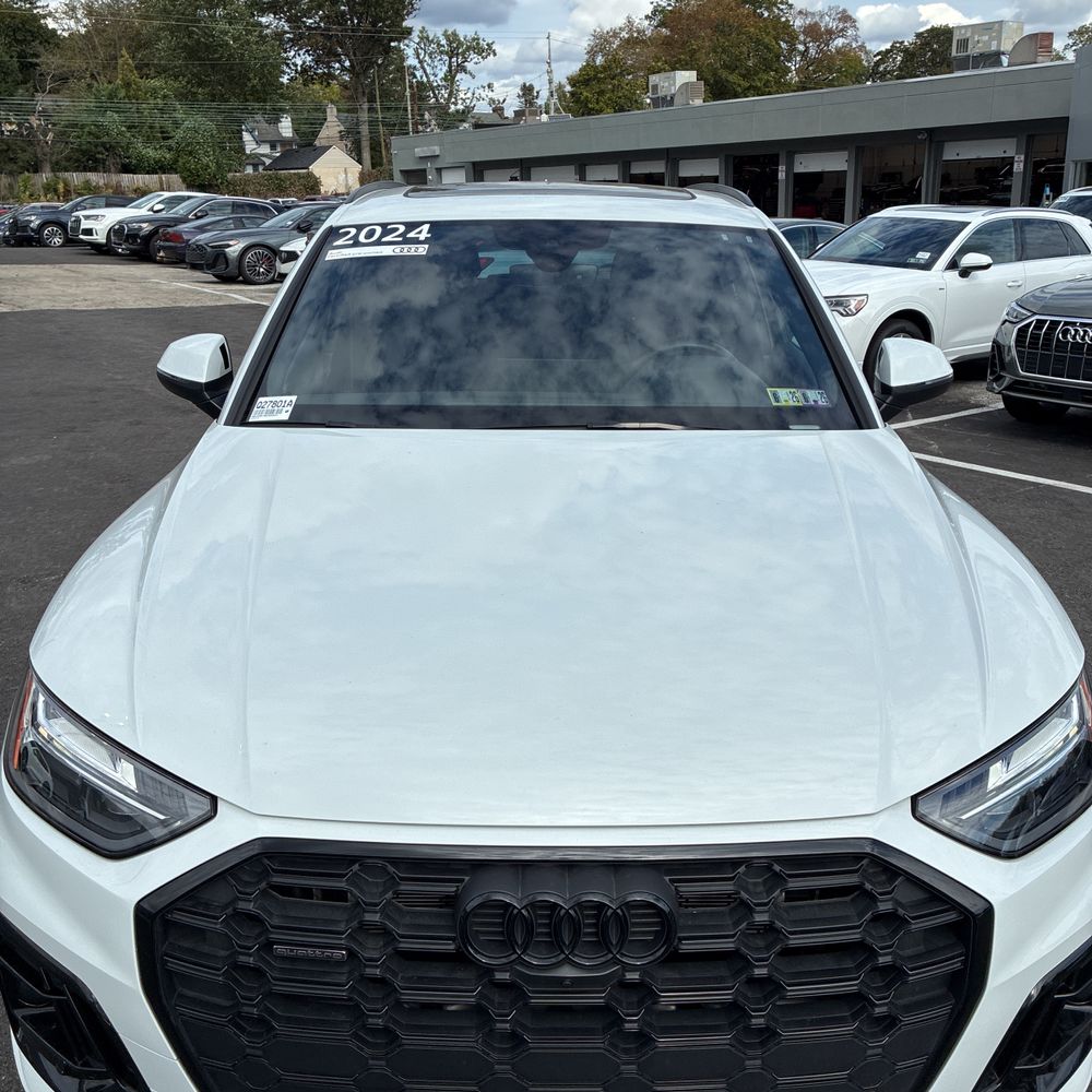 2024 Audi Q5 S-Line Prem+ 55 PHEV