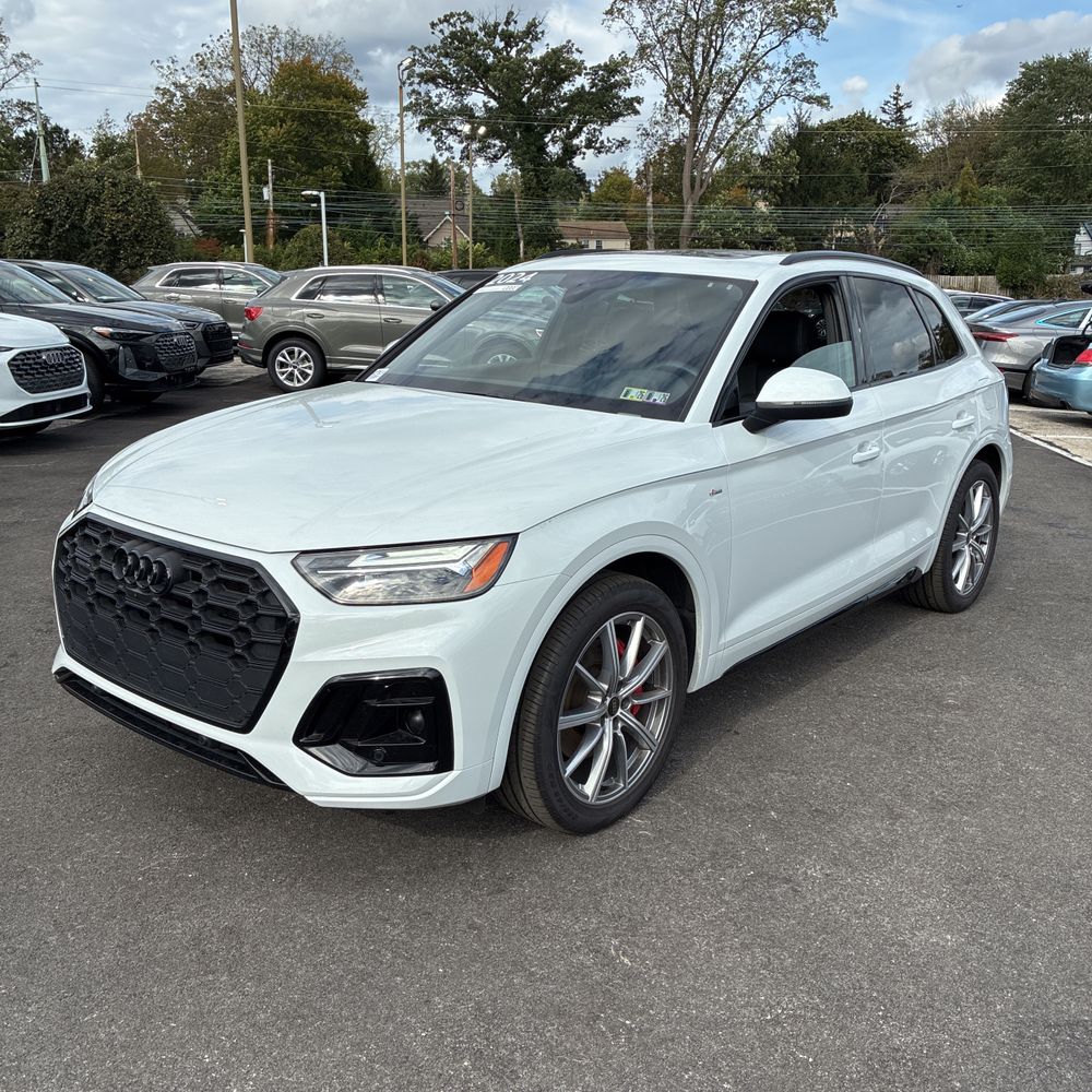 2024 Audi Q5 S-Line Prem+ 55 PHEV