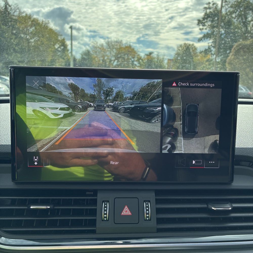 2024 Audi Q5 S-Line Prem+ 55 PHEV