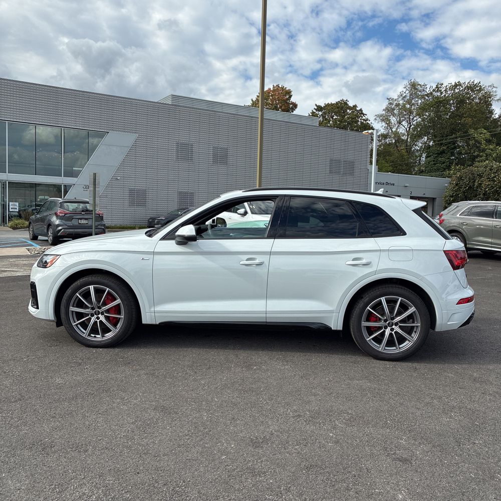 2024 Audi Q5 S-Line Prem+ 55 PHEV