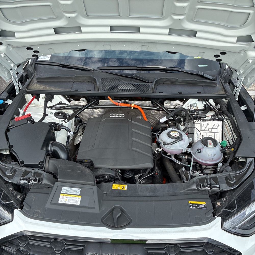 2024 Audi Q5 S-Line Prem+ 55 PHEV