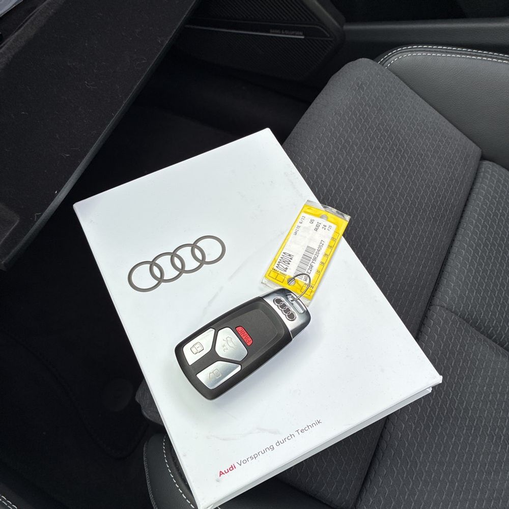2024 Audi Q5 S-Line Prem+ 55 PHEV