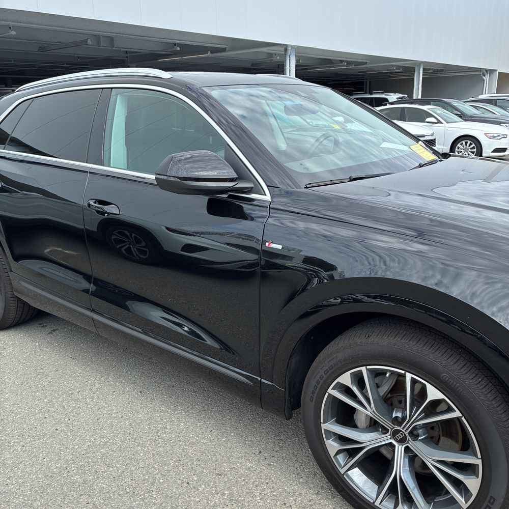 2023 Audi Q8 Premium Plus 55 TFSI