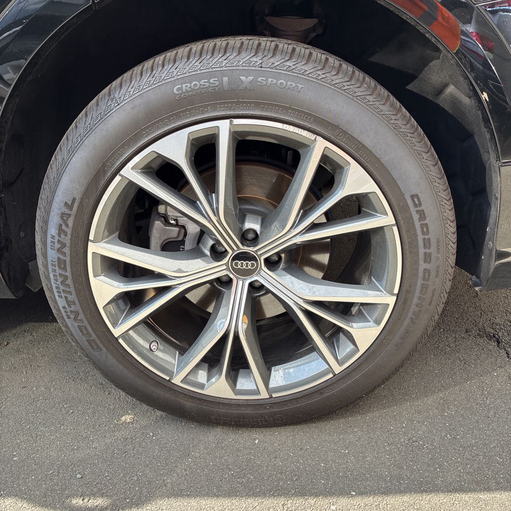 2023 Audi Q8 Premium Plus 55 TFSI
