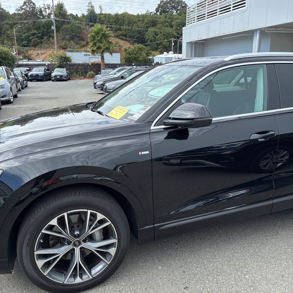 2023 Audi Q8 Premium Plus 55 TFSI