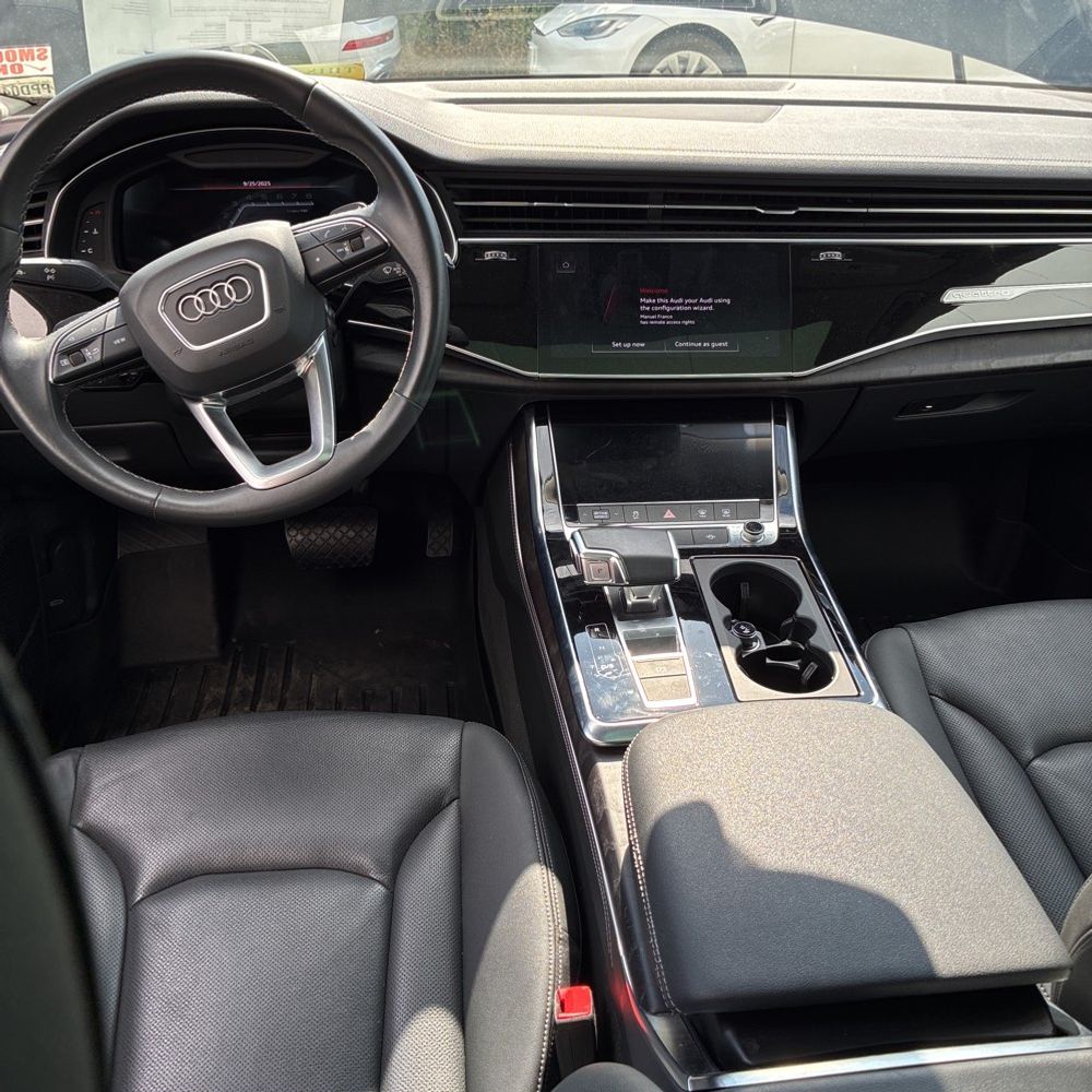 2023 Audi Q8 Premium Plus 55 TFSI