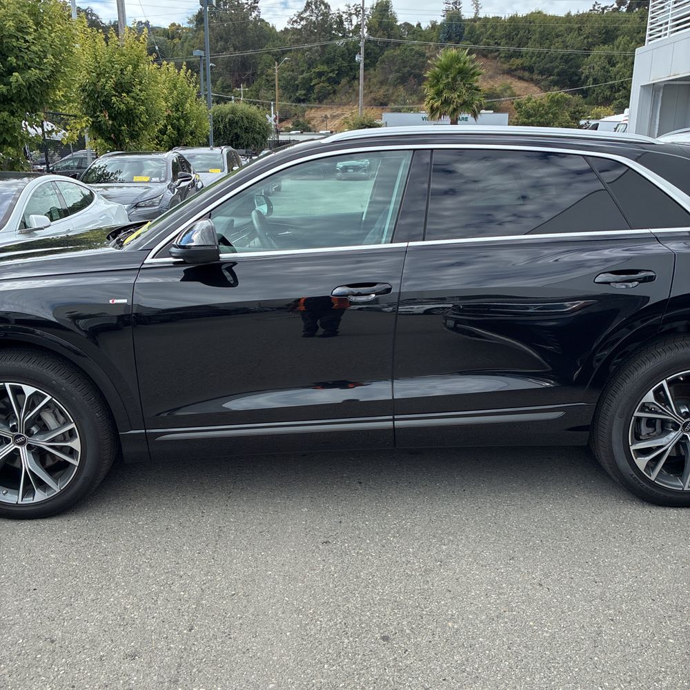 2023 Audi Q8 Premium Plus 55 TFSI