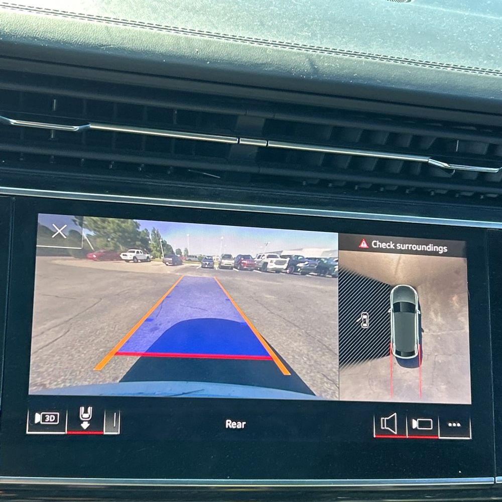 2021 Audi Q8 Prestige