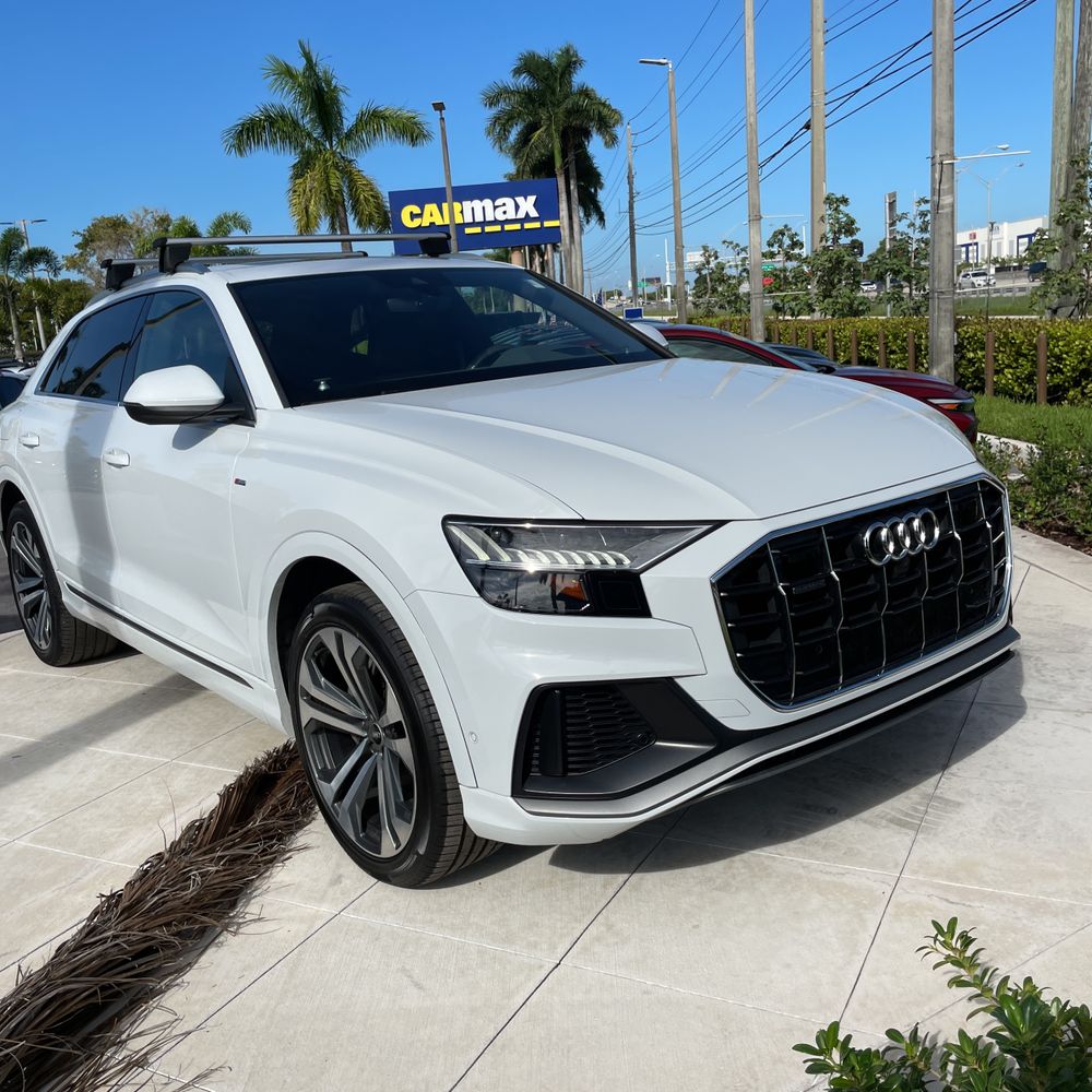 2021 Audi Q8 Prestige