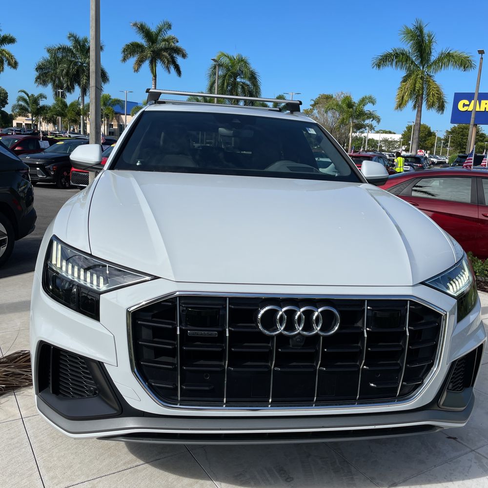 2021 Audi Q8 Prestige