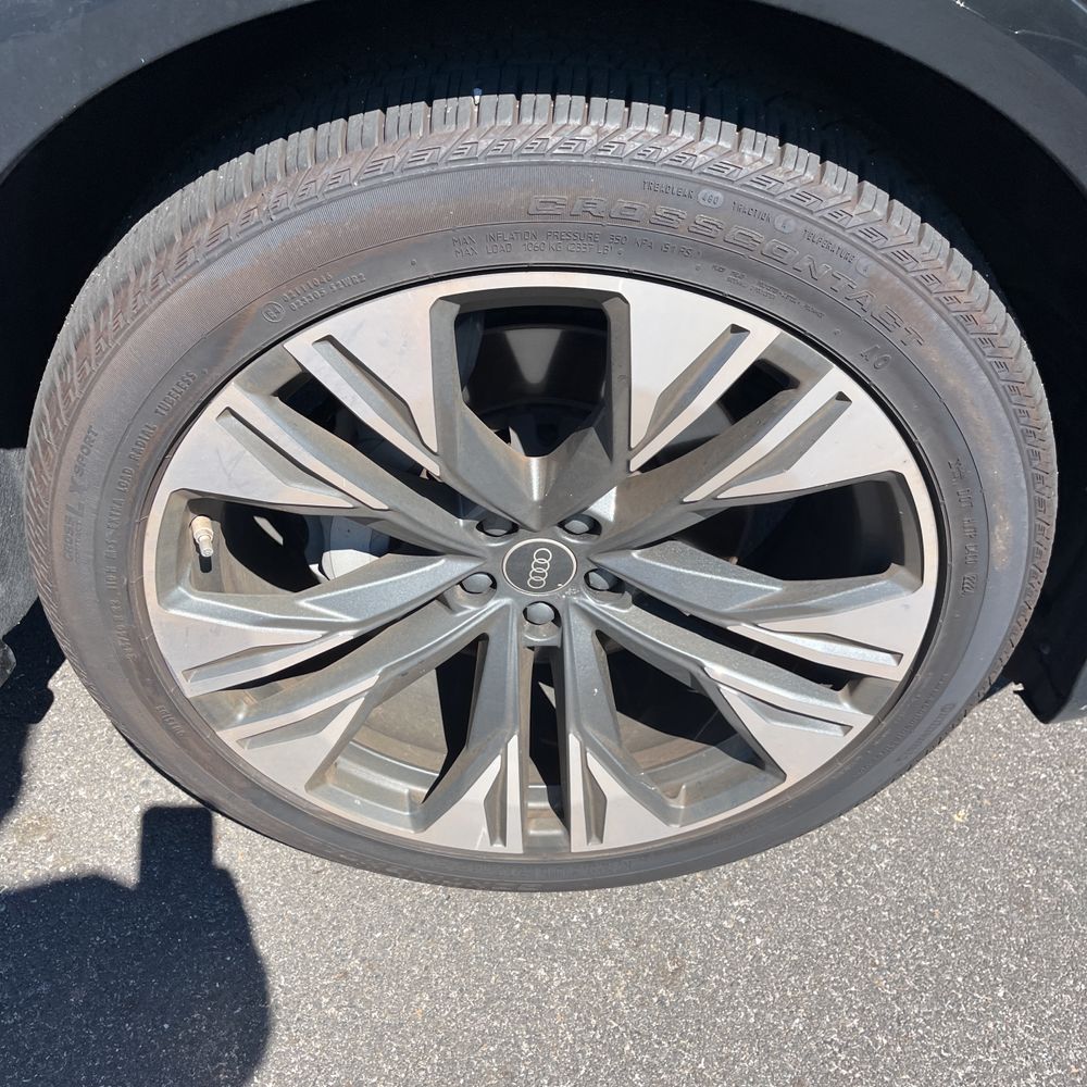 2024 Audi Q8 Prestige 55