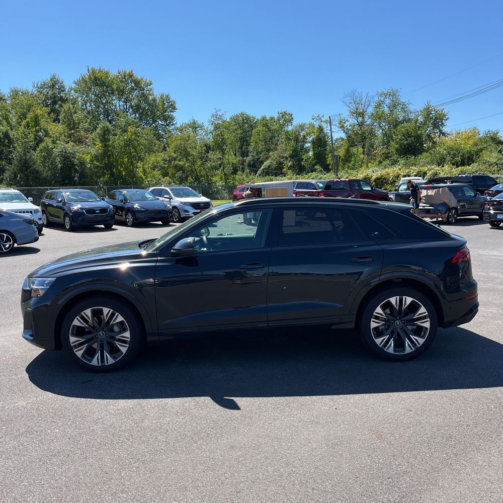 2024 Audi Q8 Prestige 55