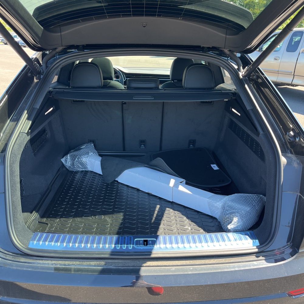 2024 Audi Q8 Prestige 55