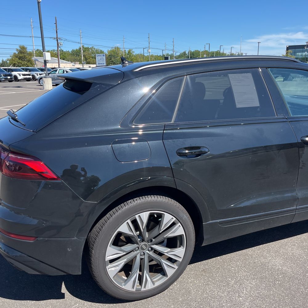 2024 Audi Q8 Prestige 55