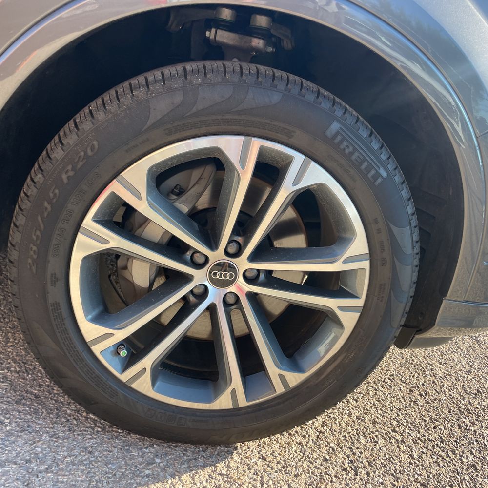 2025 Audi Q7 Premium Plus 45