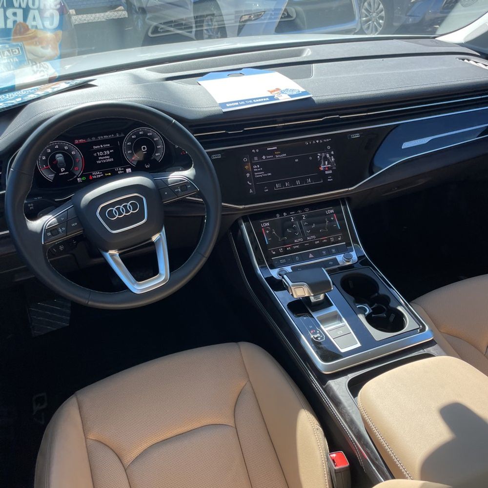 2025 Audi Q7 Premium Plus 45