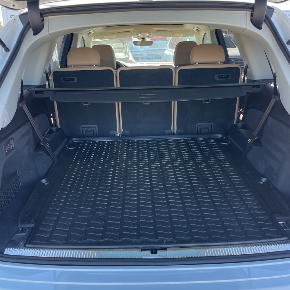 2025 Audi Q7 Premium Plus 45