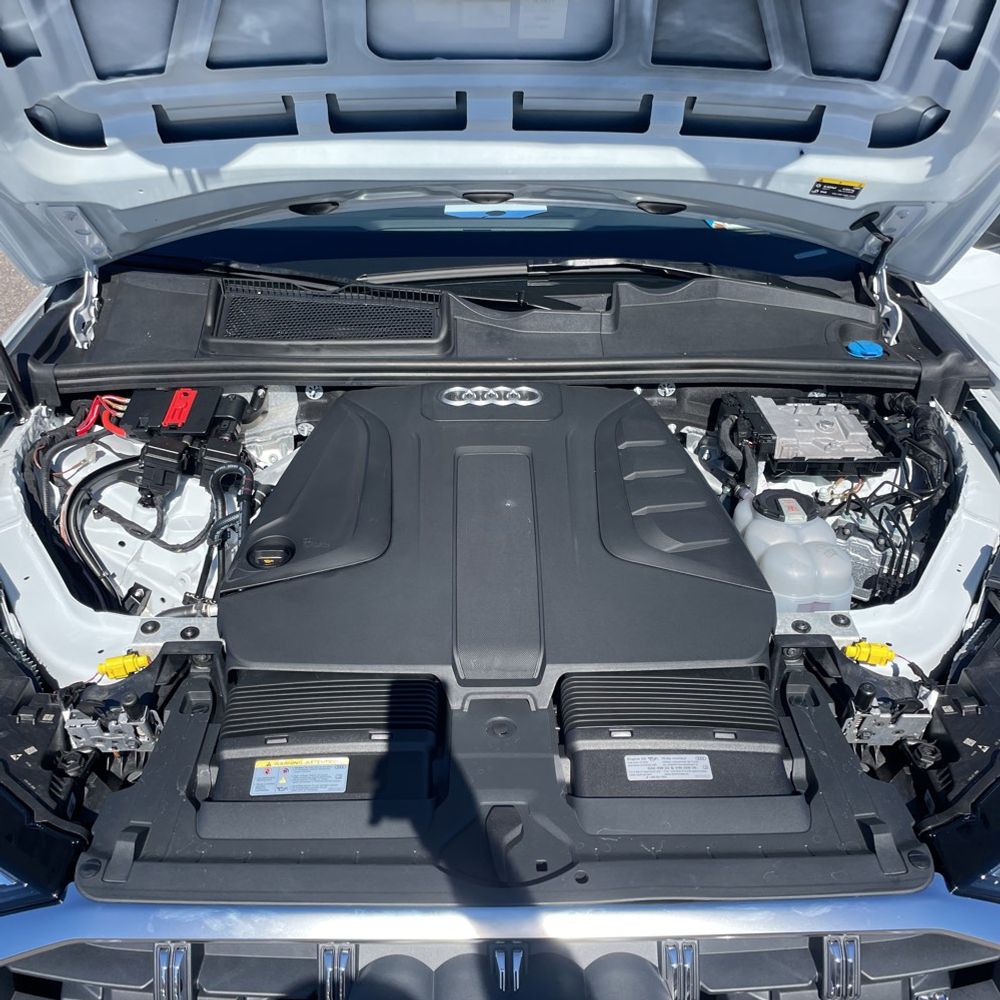 2025 Audi Q7 Premium Plus 45