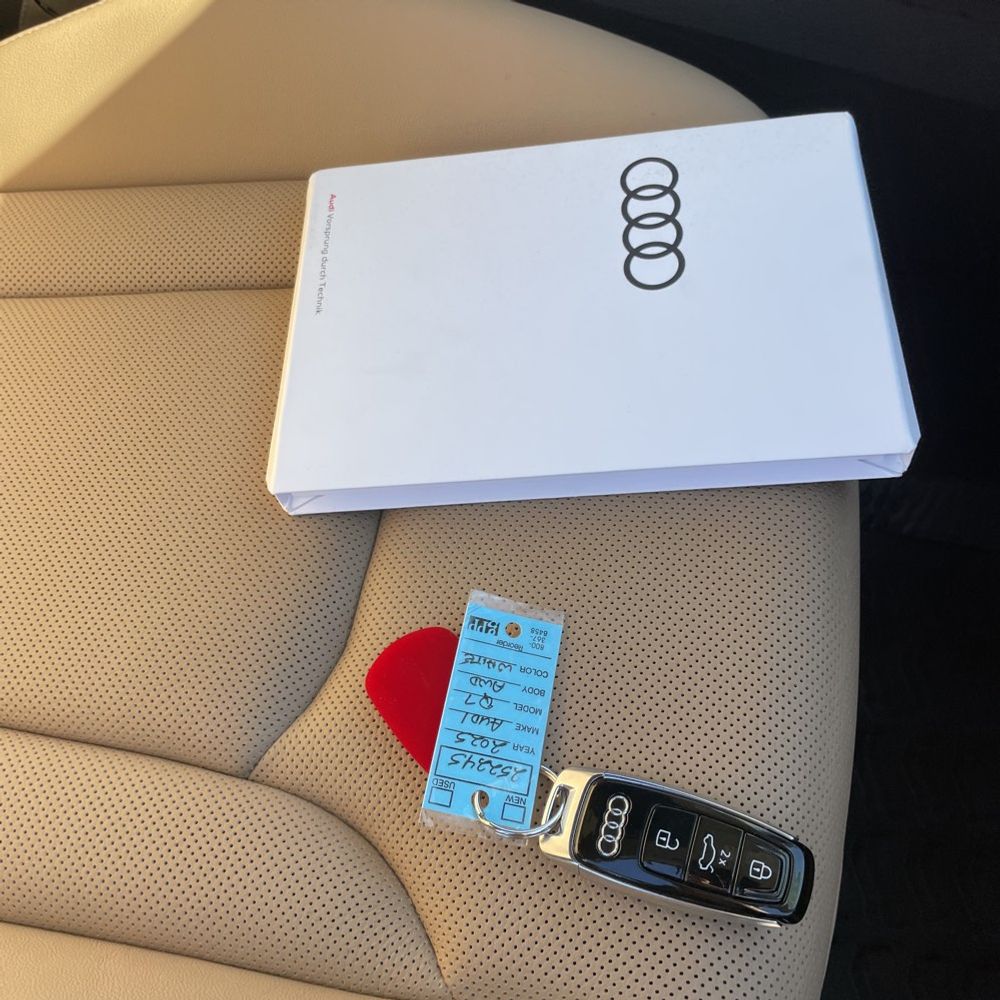 2025 Audi Q7 Premium Plus 45