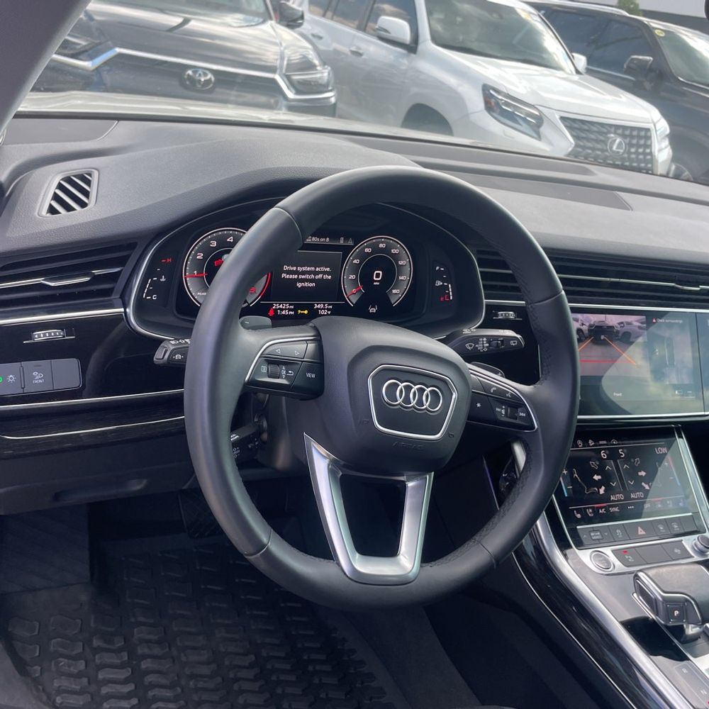 2022 Audi Q7 Premium Plus 45 TFSI