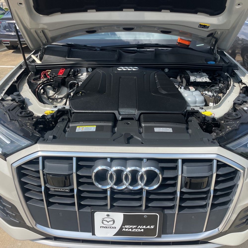 2022 Audi Q7 Premium Plus 45 TFSI