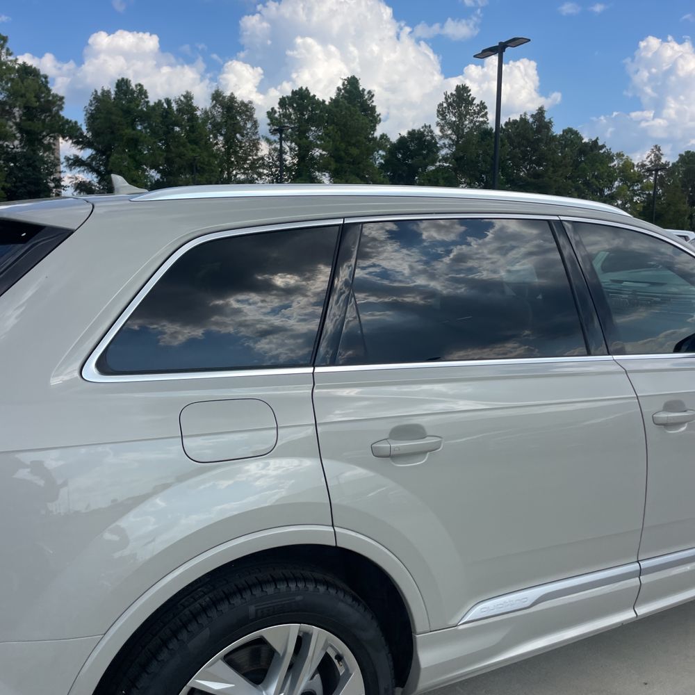 2022 Audi Q7 Premium Plus 45 TFSI