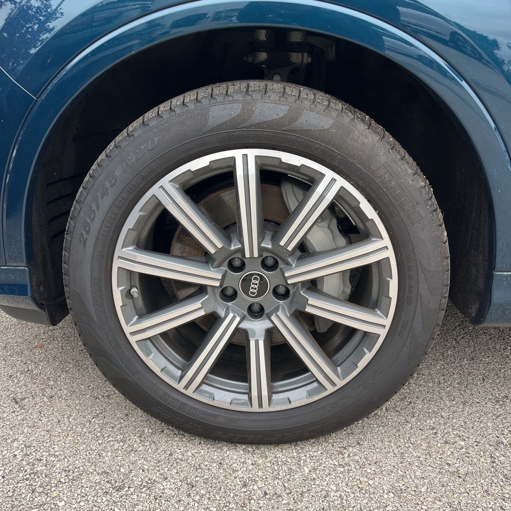 2022 Audi Q7 Premium Plus 45 TFSI
