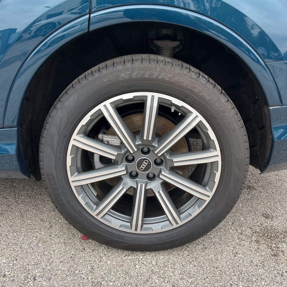 2022 Audi Q7 Premium Plus 45 TFSI