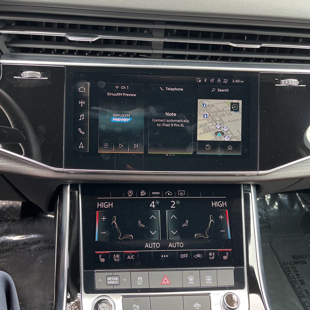2022 Audi Q7 Premium Plus 45 TFSI
