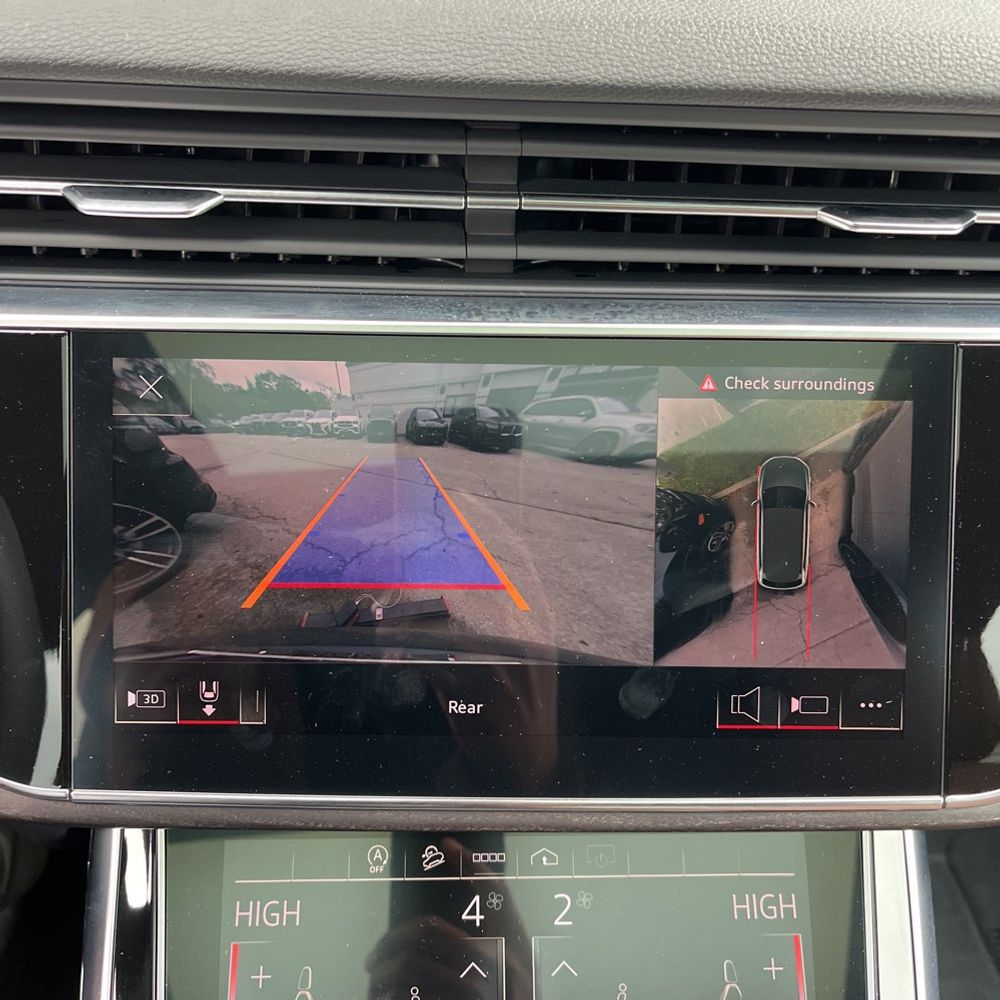 2022 Audi Q7 Premium Plus 45 TFSI