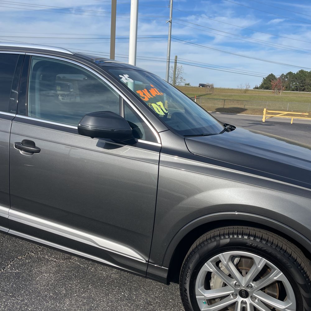 2025 Audi Q7 Premium Plus 55