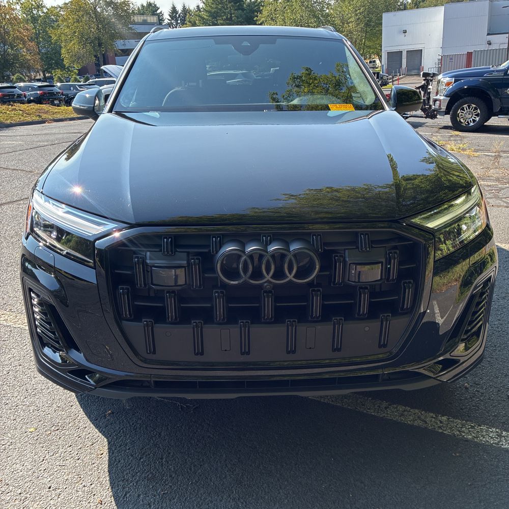 2025 Audi Q7 Premium Plus 55