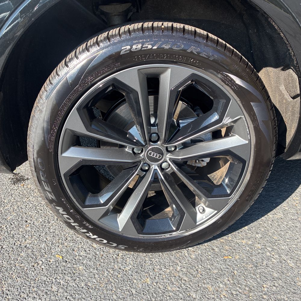 2025 Audi Q7 Premium Plus 55