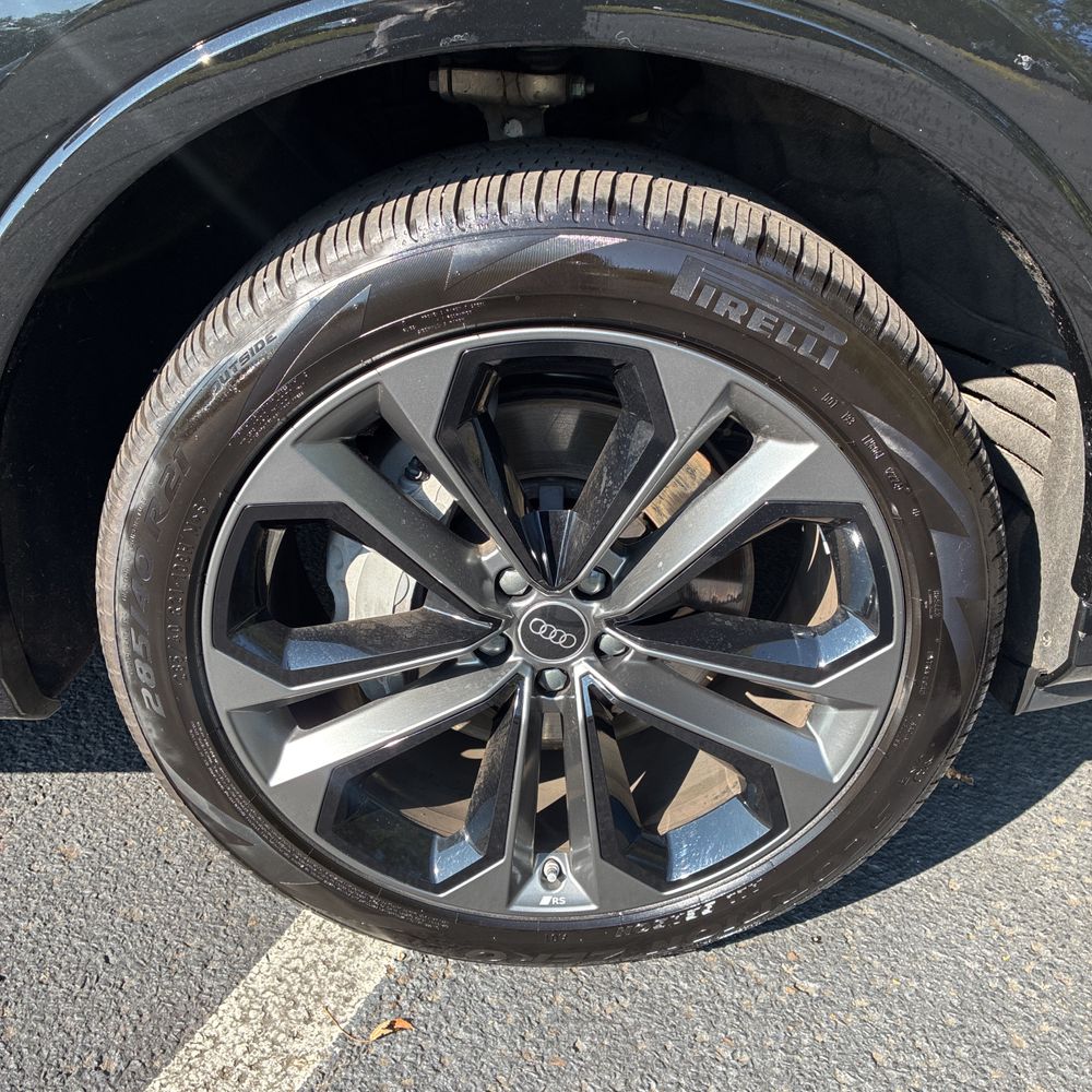 2025 Audi Q7 Premium Plus 55