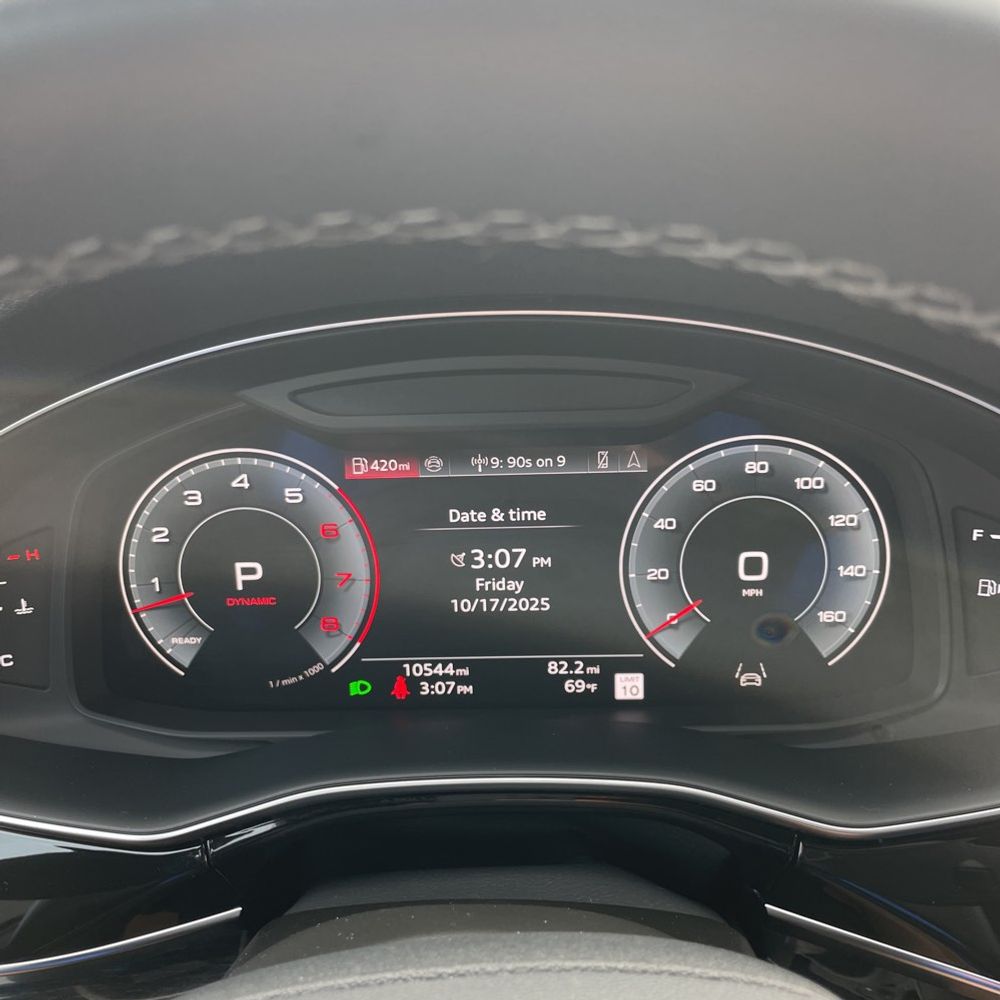 2025 Audi Q7 Premium Plus 55