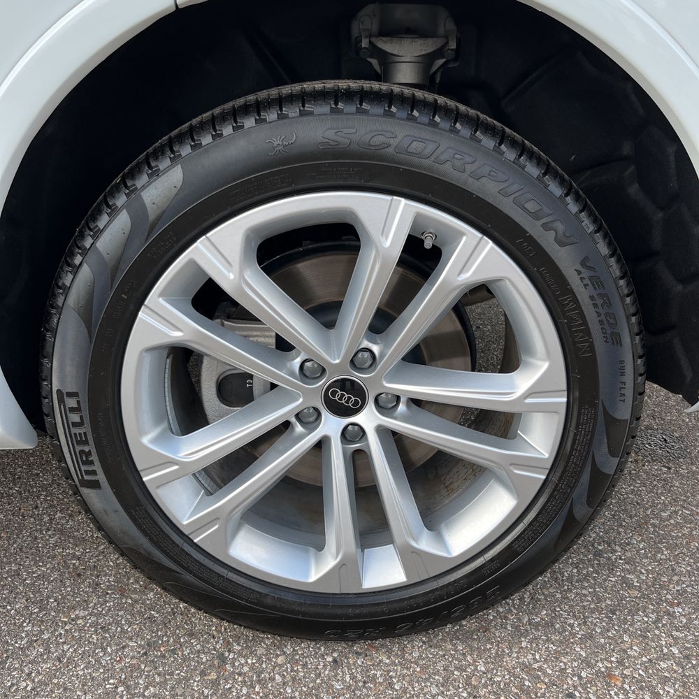 2025 Audi Q7 Premium Plus 55