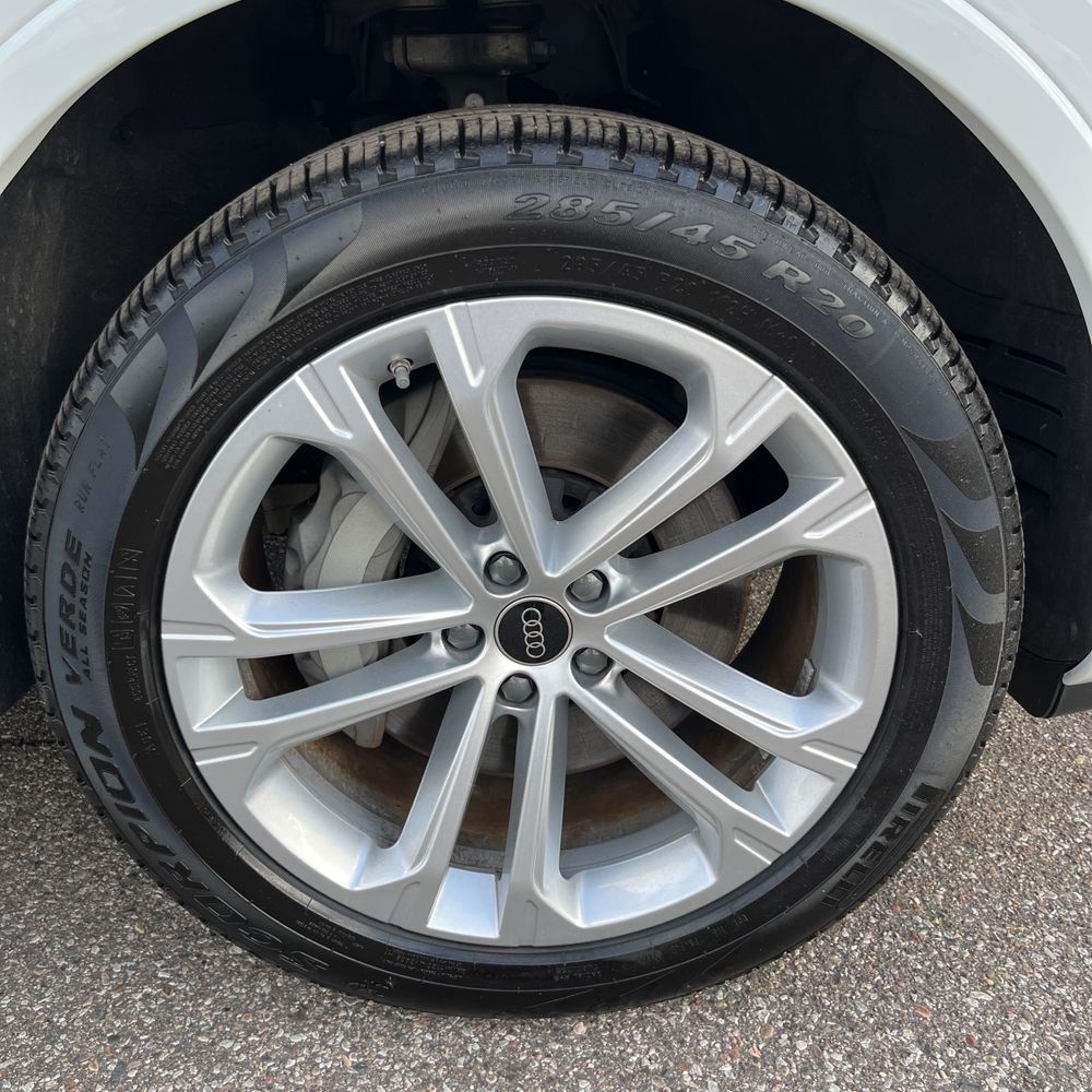 2025 Audi Q7 Premium Plus 55