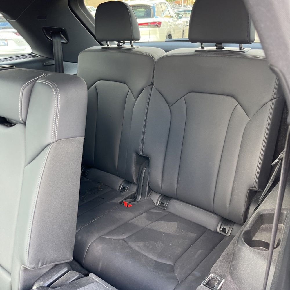 2025 Audi Q7 Premium Plus 55