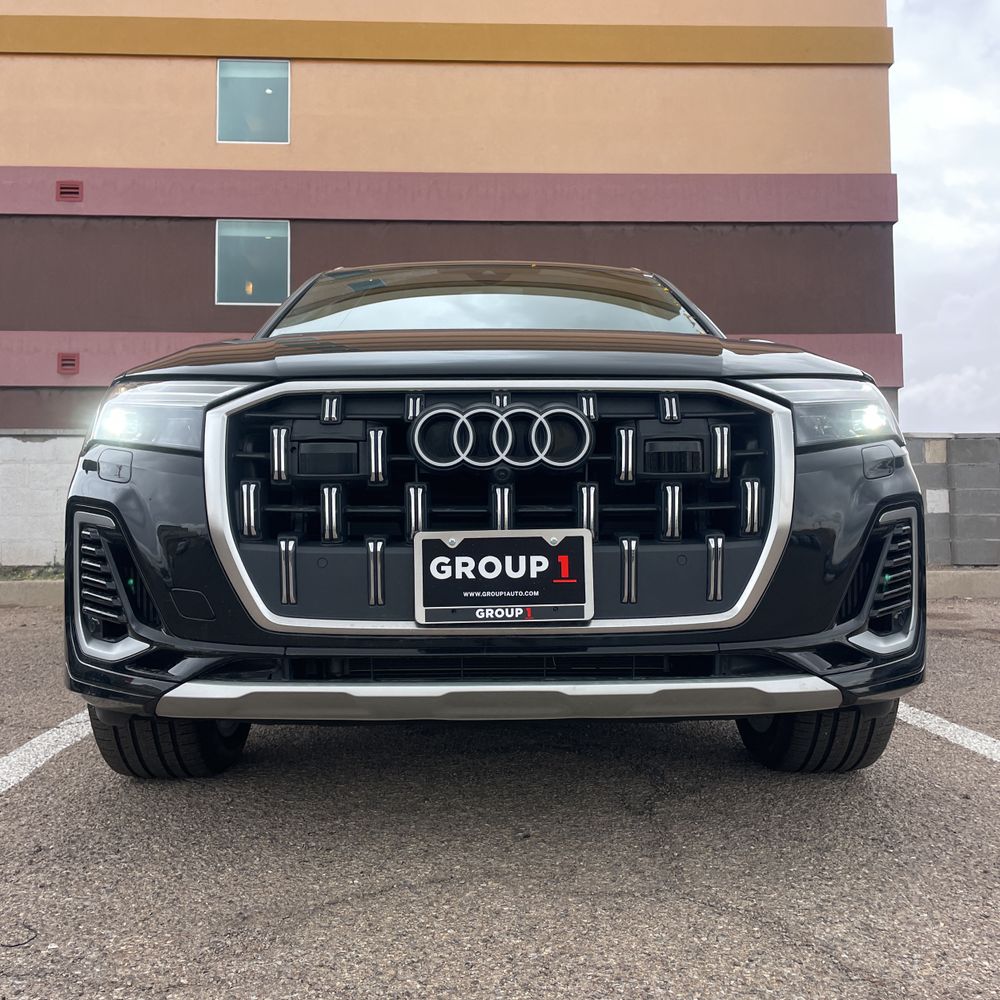 2025 Audi Q7 Premium Plus 55