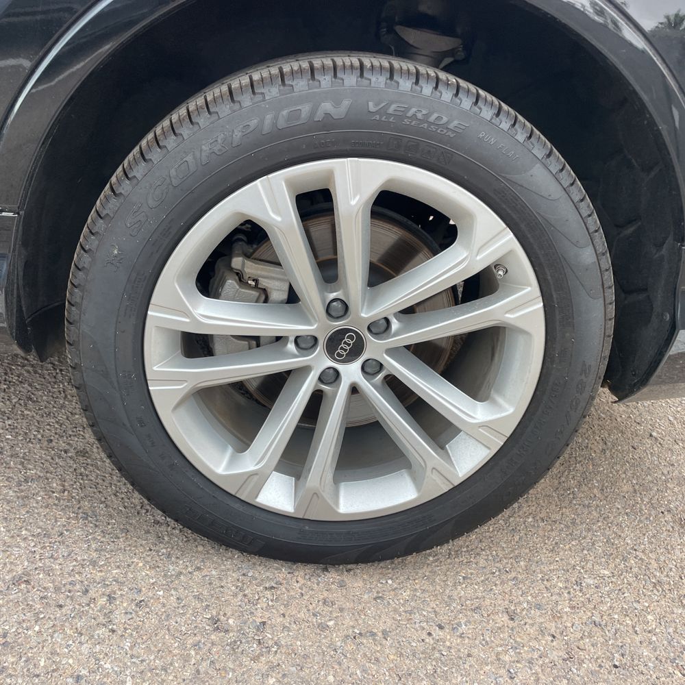 2025 Audi Q7 Premium Plus 55