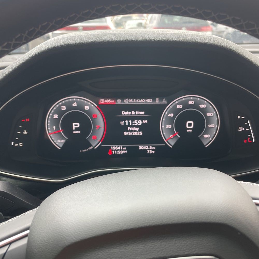 2025 Audi Q7 Premium Plus 55