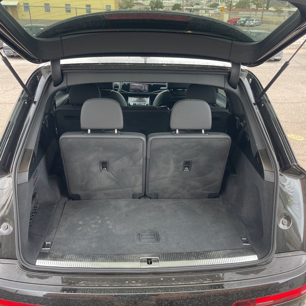 2025 Audi Q7 Premium Plus 55