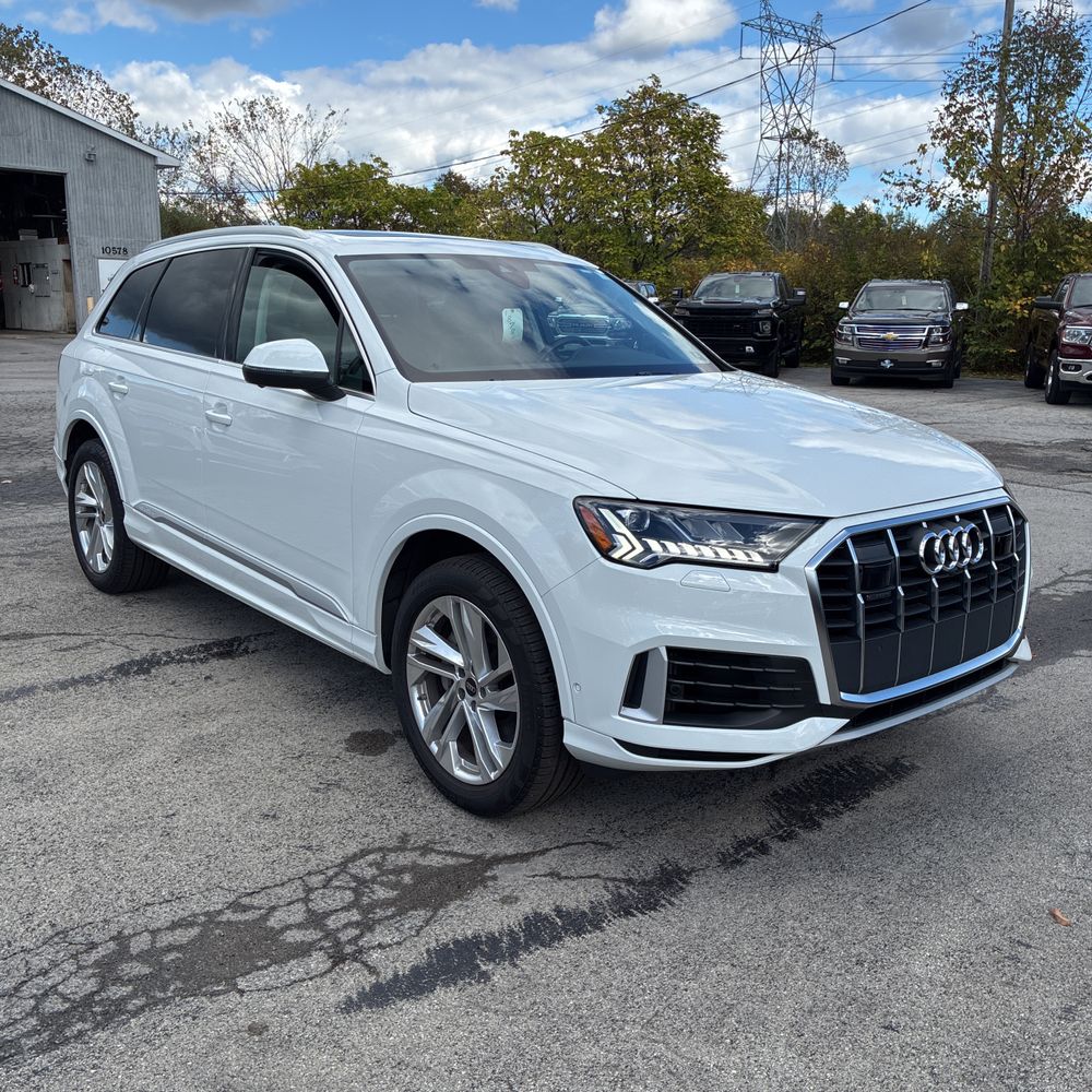 2024 Audi Q7 Premium Plus 55