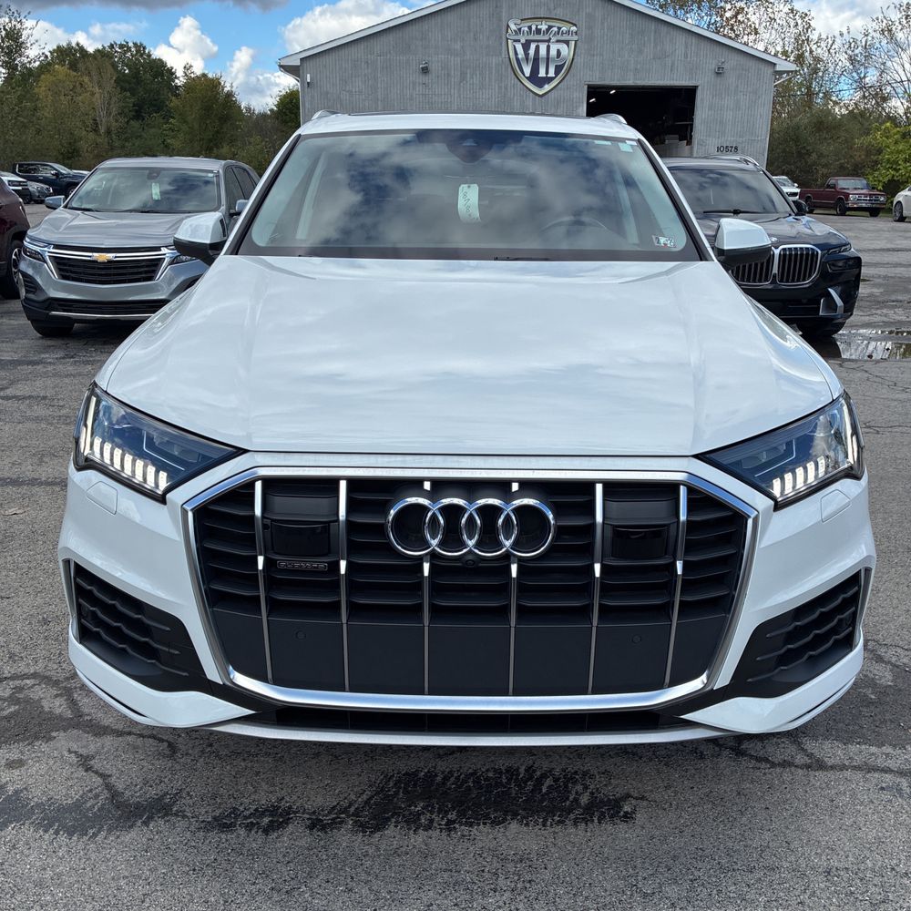 2024 Audi Q7 Premium Plus 55