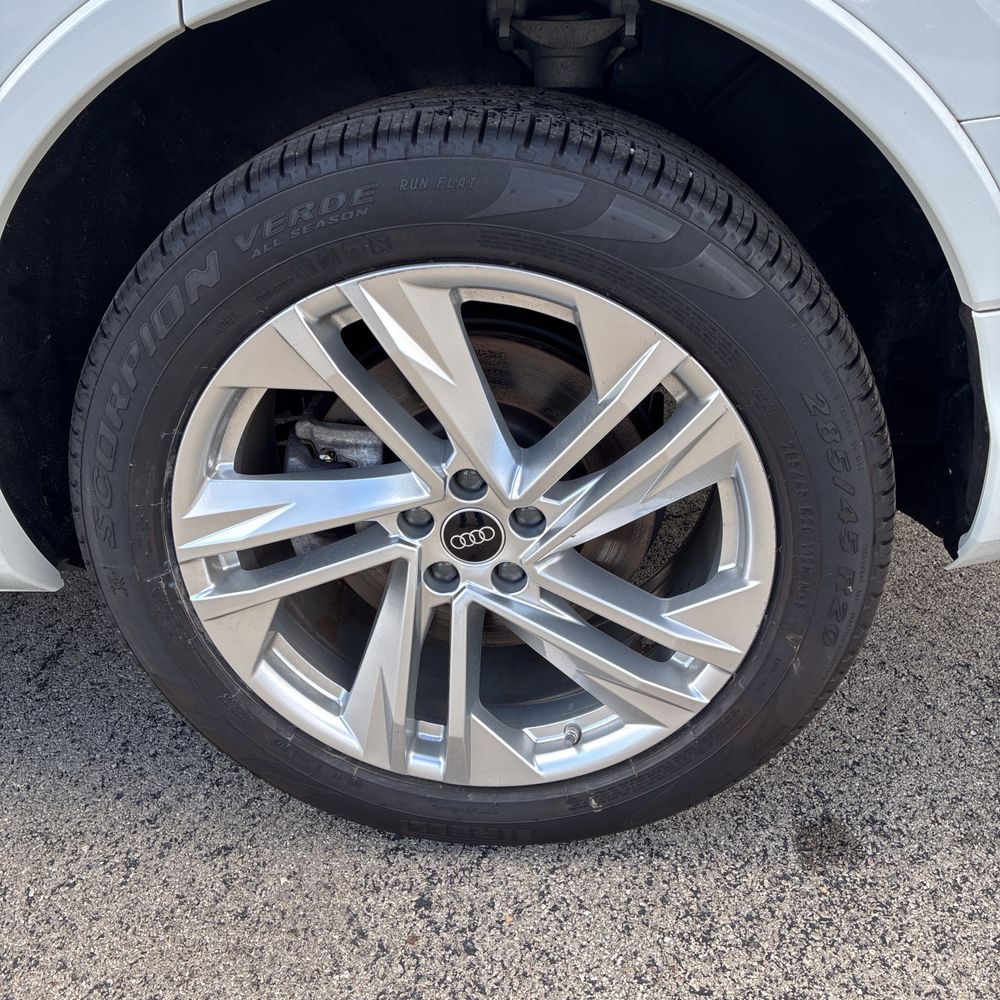 2024 Audi Q7 Premium Plus 55